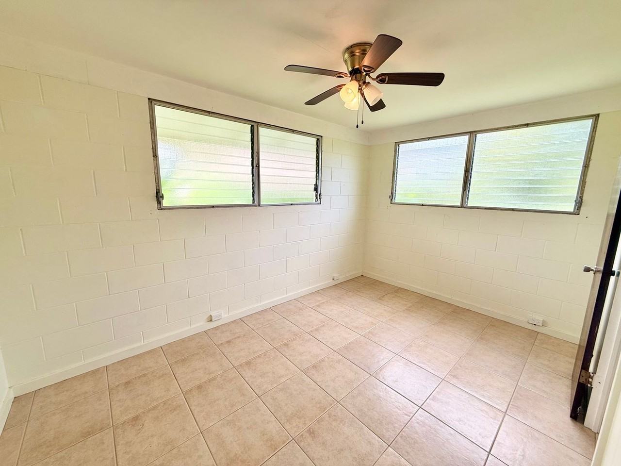 50 Loha St - Photo 4 of 8