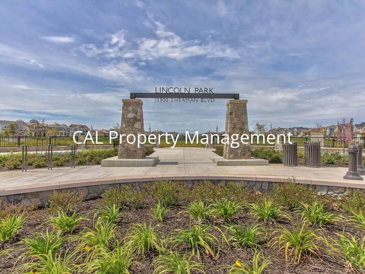 18223 Caldwell St - Photo 6 of 10