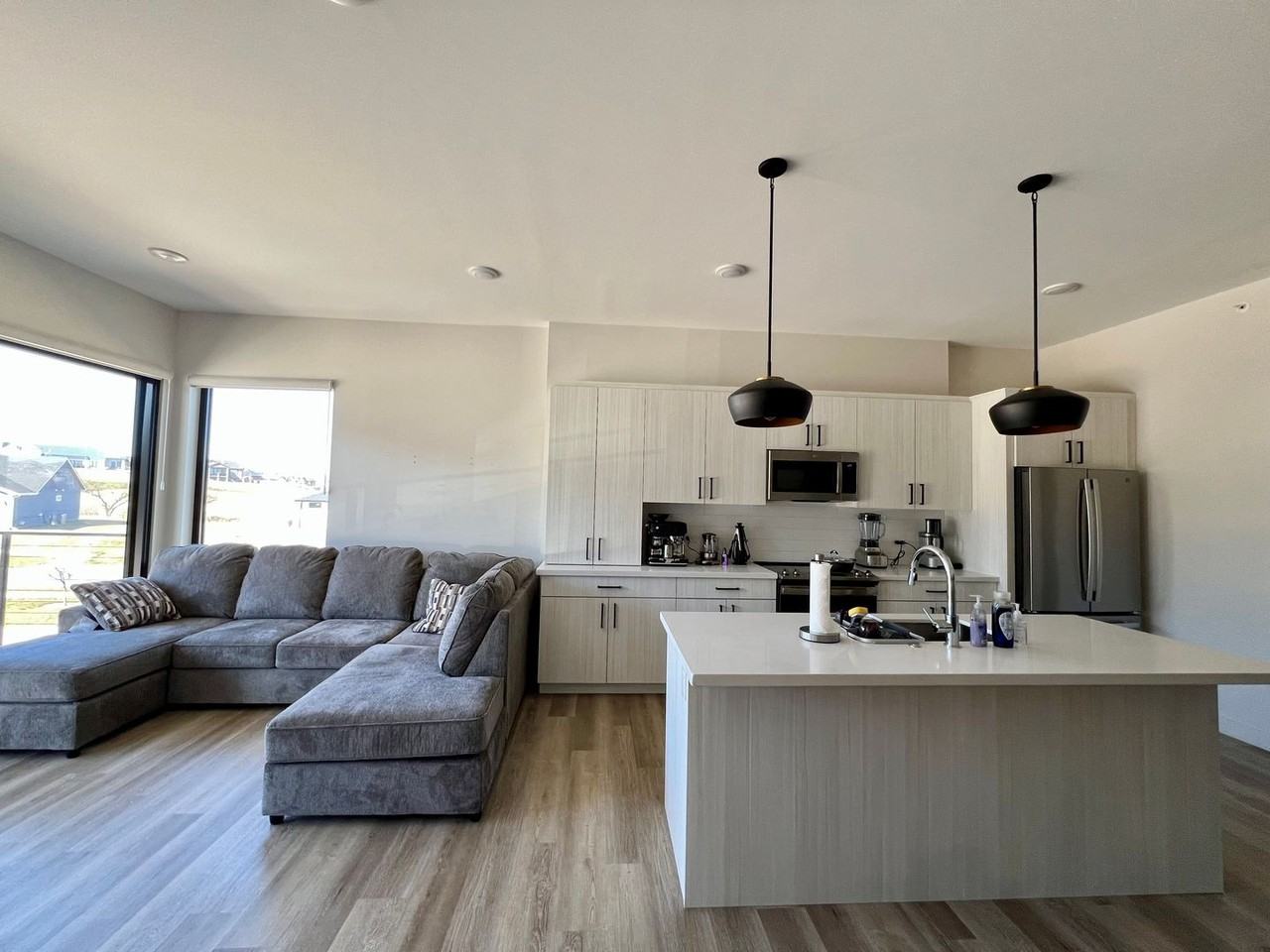 3022 Fieldhouse Cir #211 - Photo 4 of 15