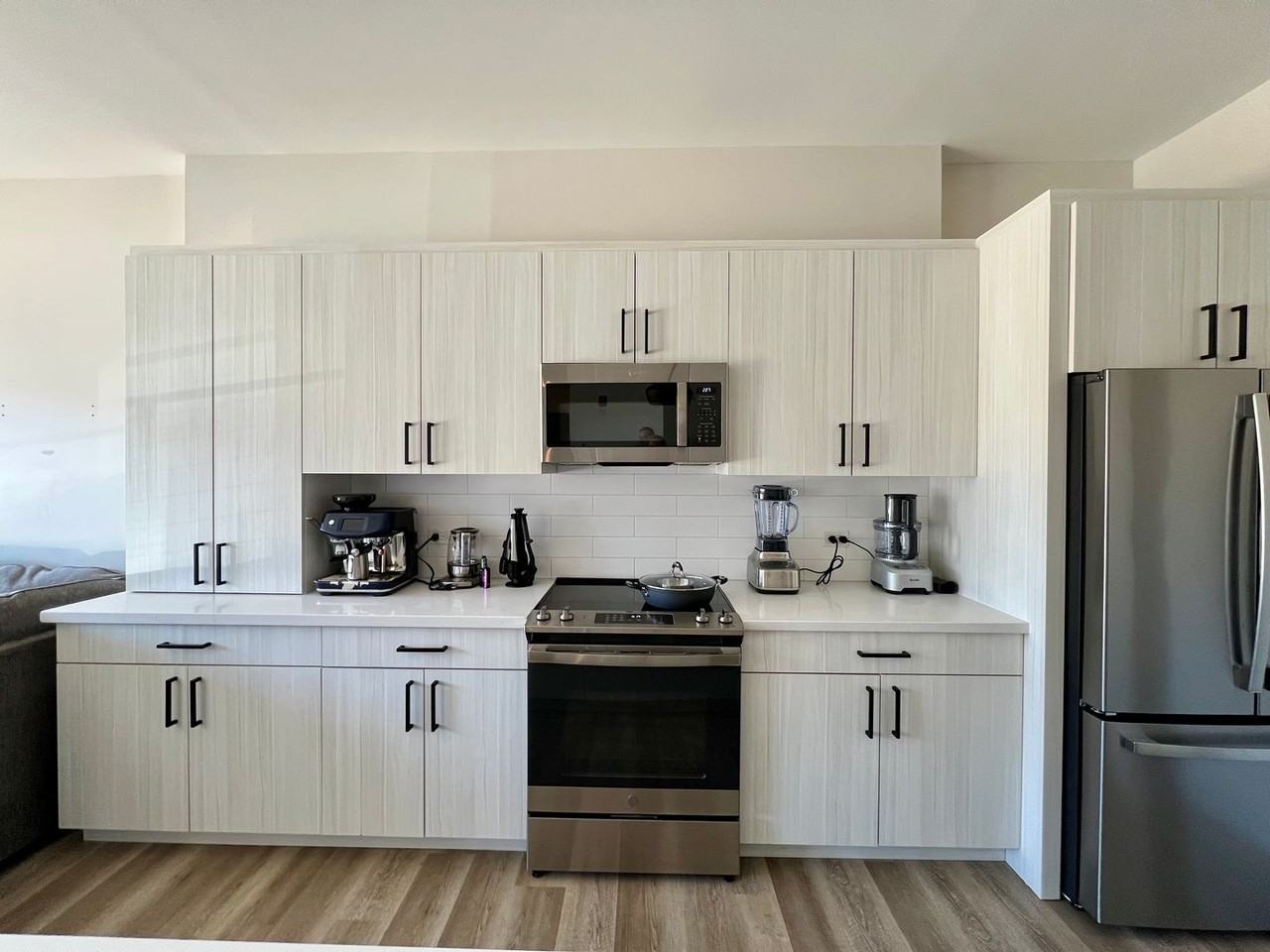 3022 Fieldhouse Cir #211 - Photo 5 of 15