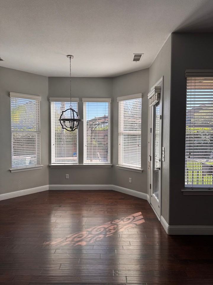 3344 Sierra Madre Ave - Photo 7 of 50