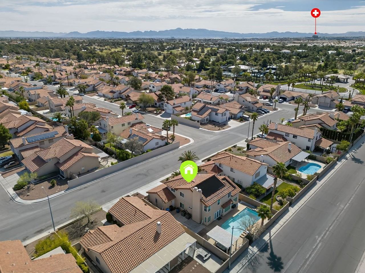 4835 Illustrious St - Photo 6 of 44