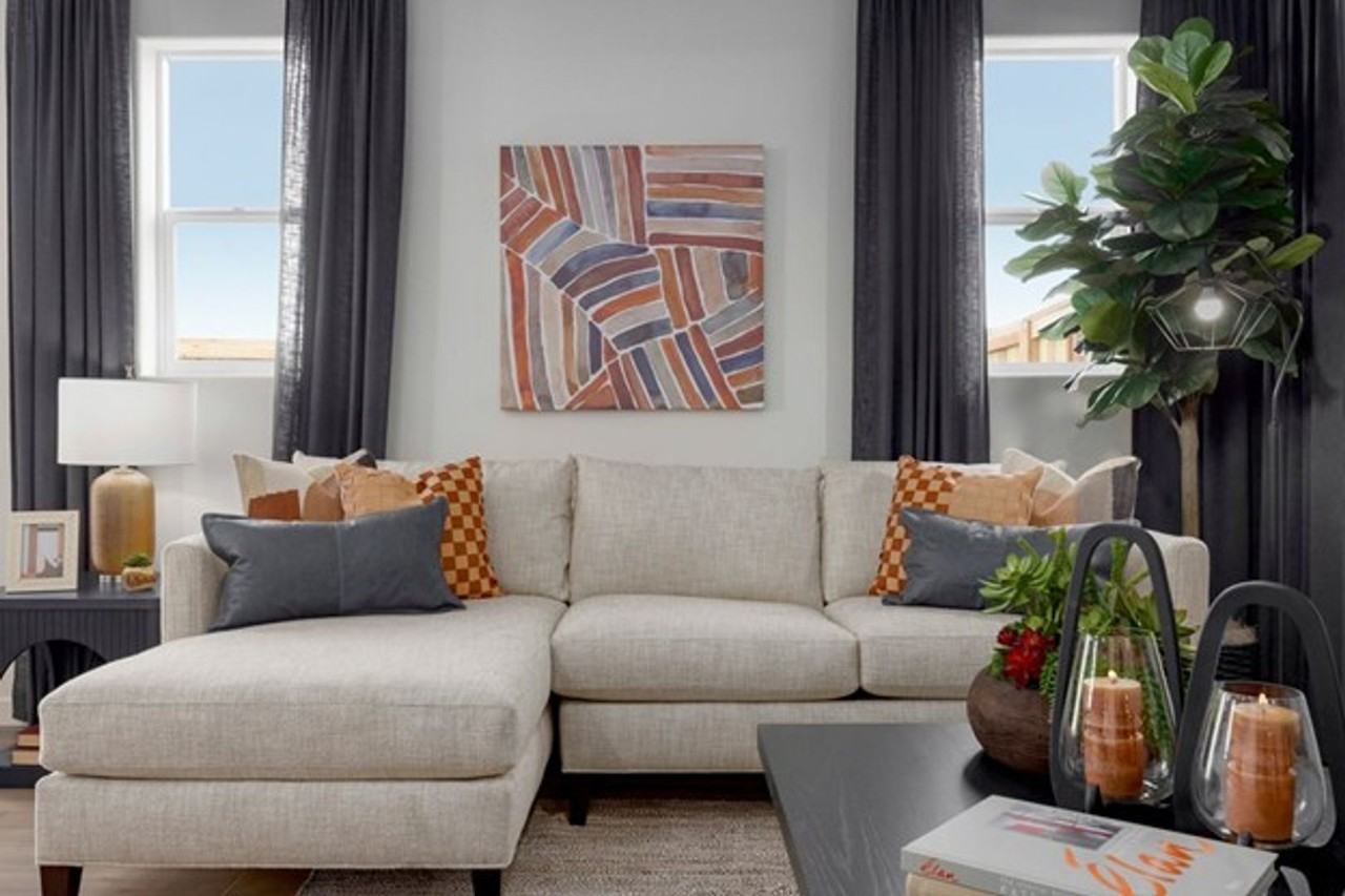 1174 Bengal Loop - Photo 3 of 11