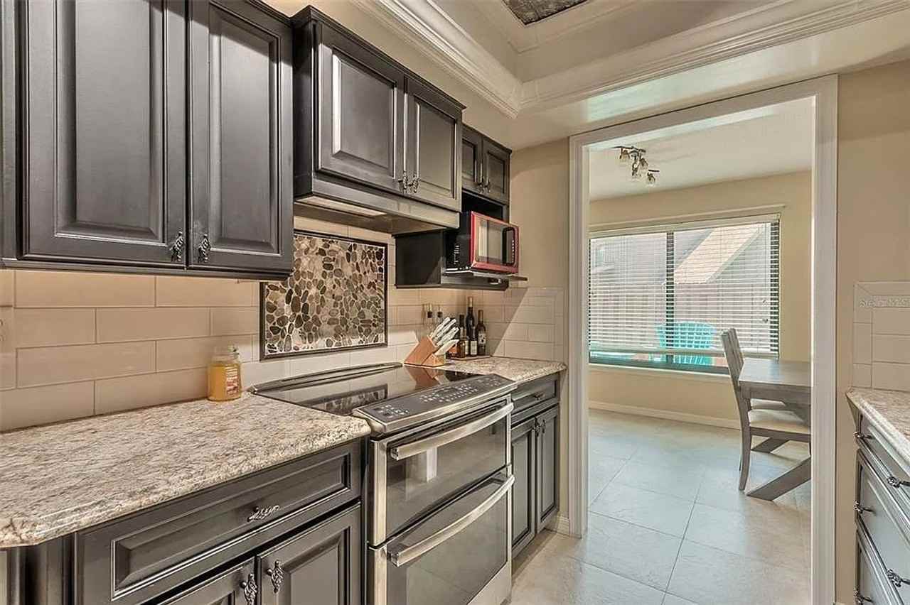 4 Wildwood Trl - Photo 2 of 17