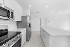 featured image of 2310 Se 28th Dr