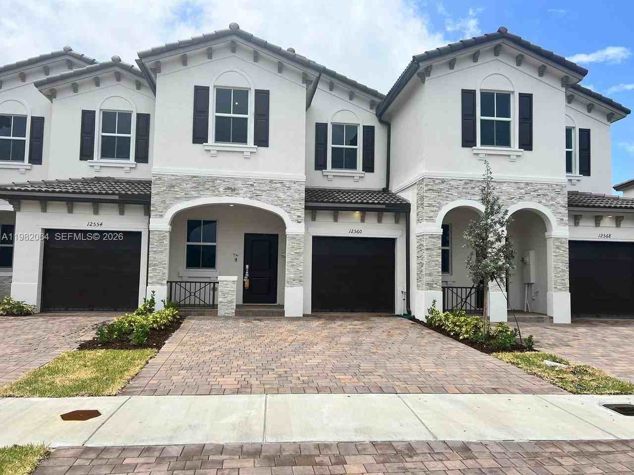 12560 Nw 22nd Pl - Photo 5 of 18