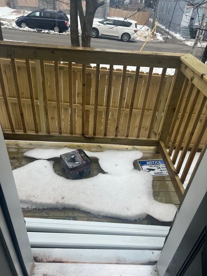 2305 Whittier Ave - Photo 6 of 9