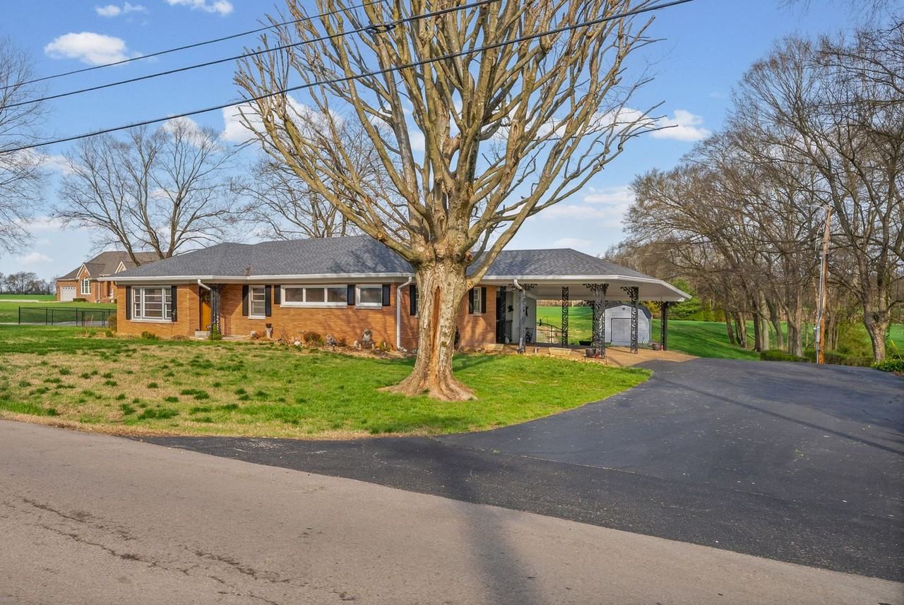 4540 Canton Pike - Photo 2 of 30