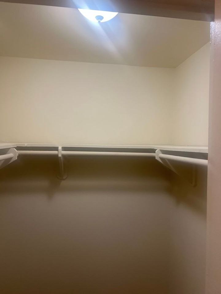 3827 Saint Barnabas Rd - Photo 4 of 15