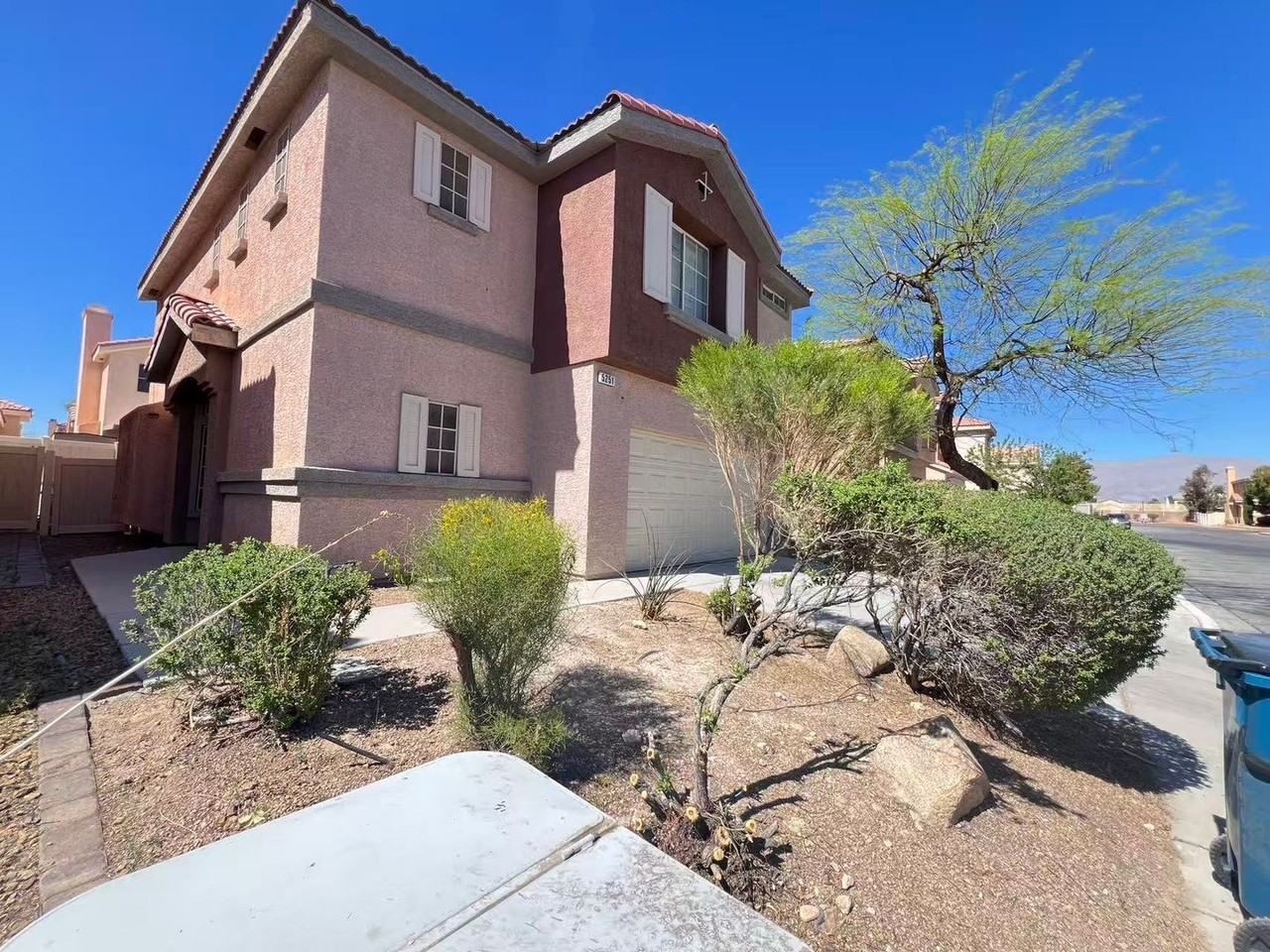 5251 Cedar Bend Dr - Photo 2 of 31