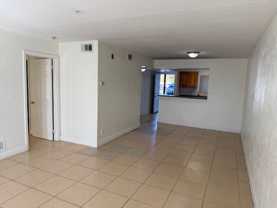 900 S Peninsula Dr - Photo 1 of 1