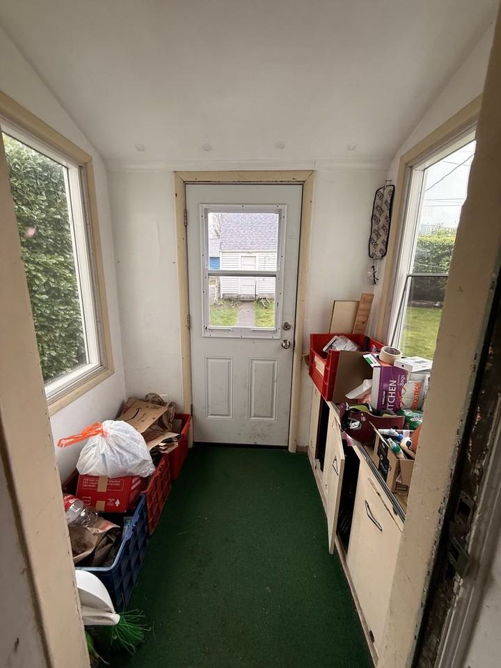 1700 Humboldt St - Photo 3 of 19