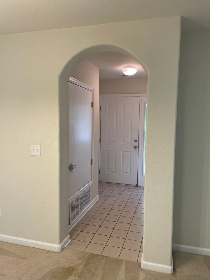 4735 Hahns Peak Dr #204 - Photo 3 of 37