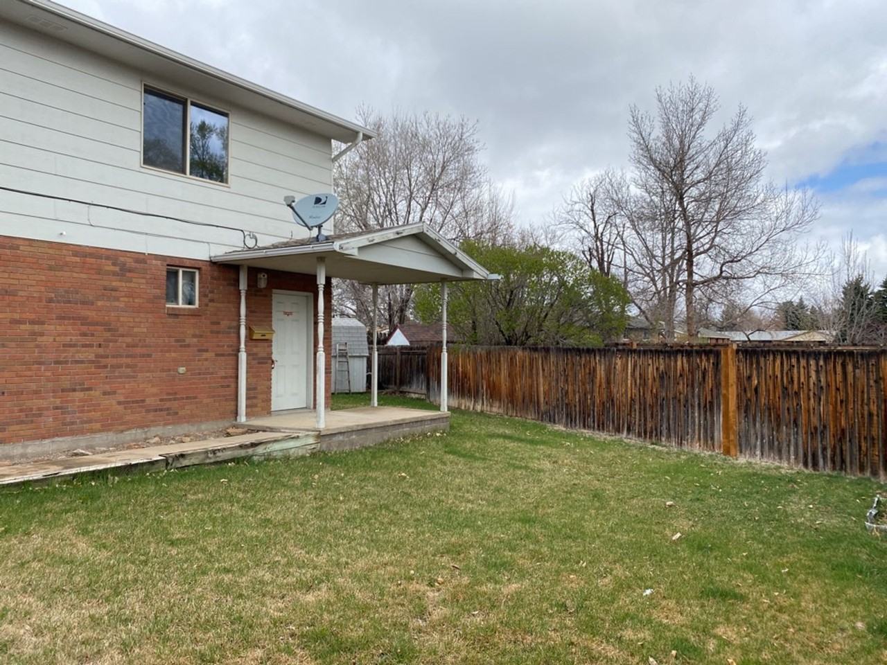 451 Mulberry Dr - Photo 4 of 36