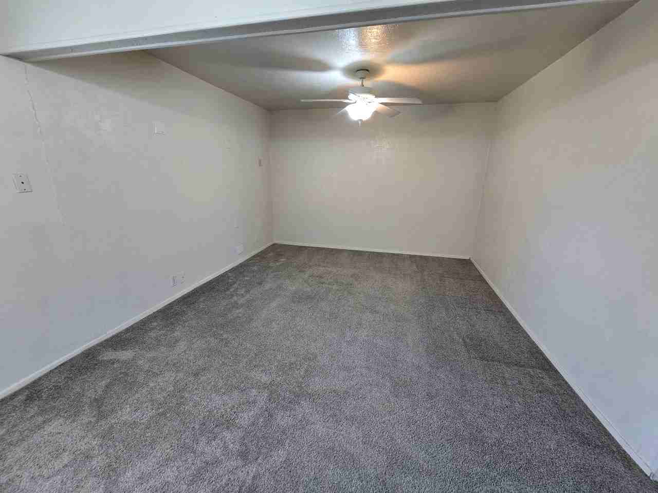 1185 Tyler Way - Photo 4 of 9