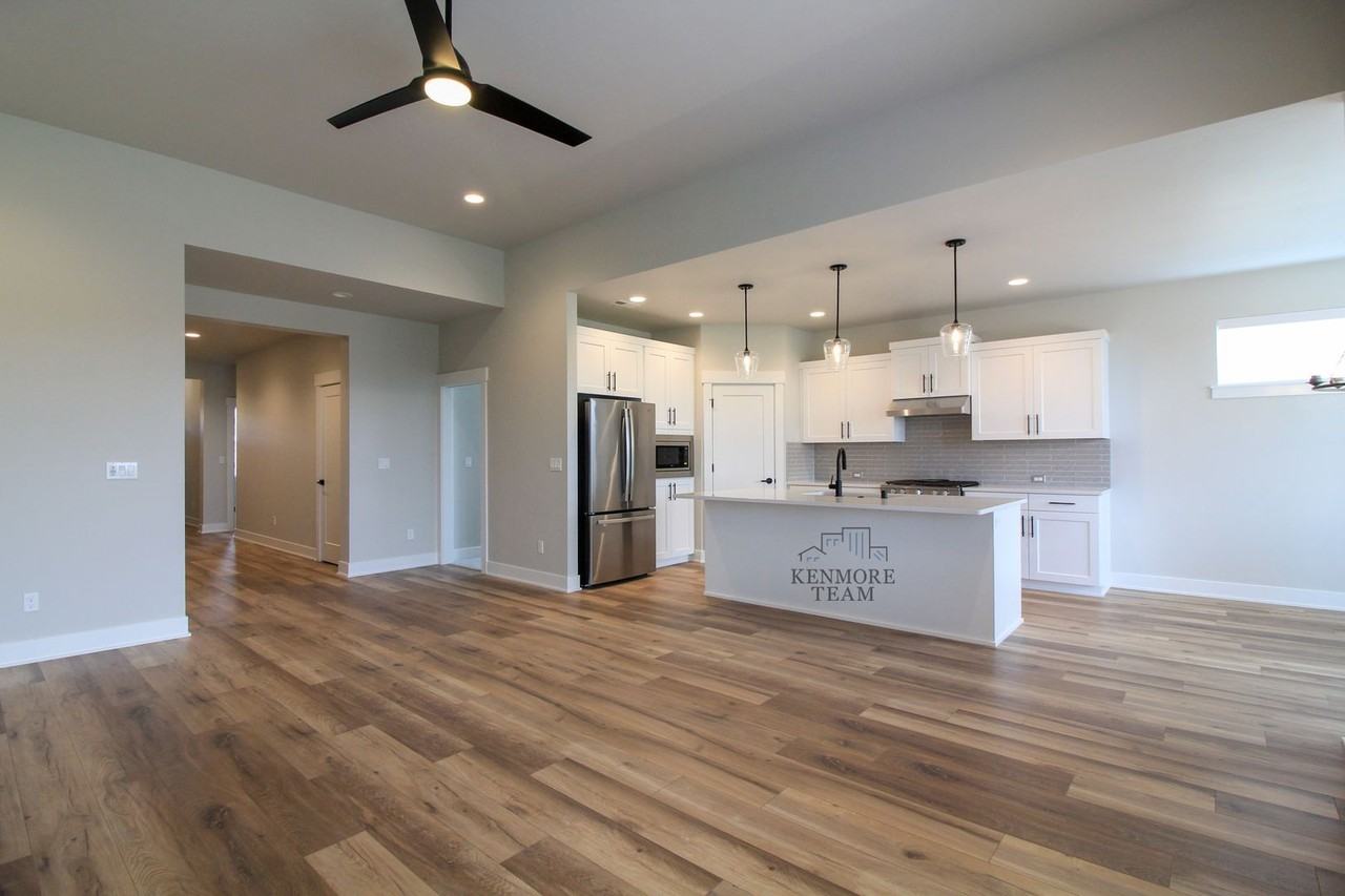 2725 Ketch Rd - Photo 6 of 14