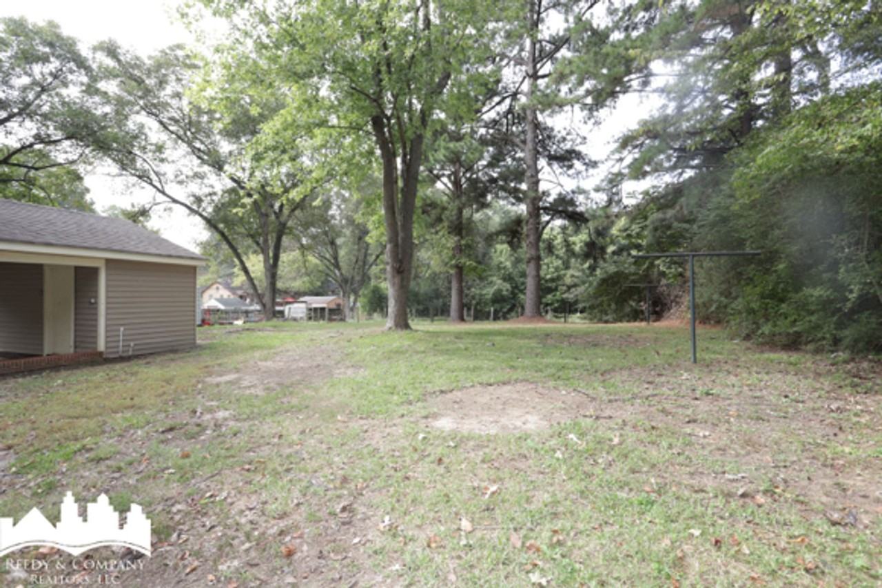 3491 Pryor St - Photo 3 of 25