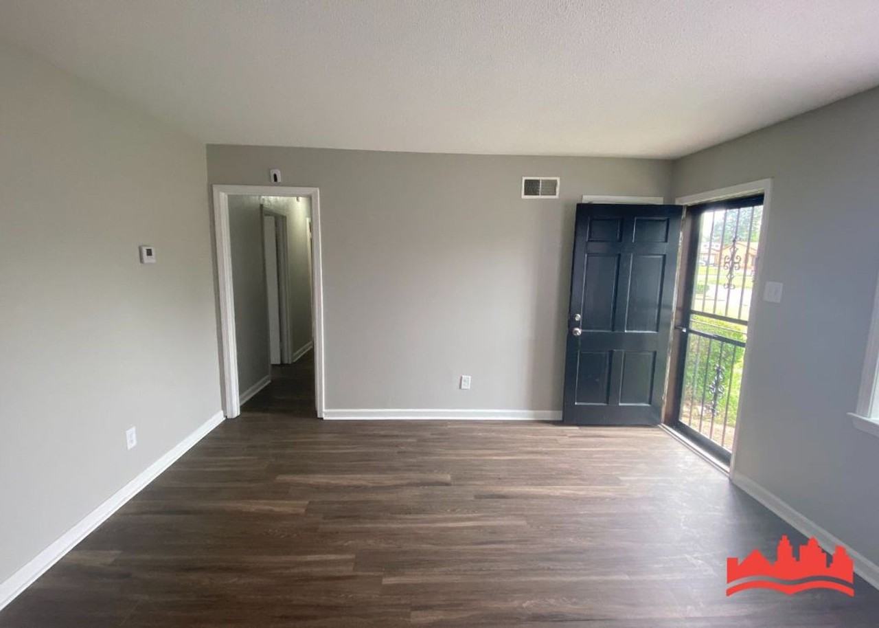 4480 Whitesboro Cv - Photo 3 of 17