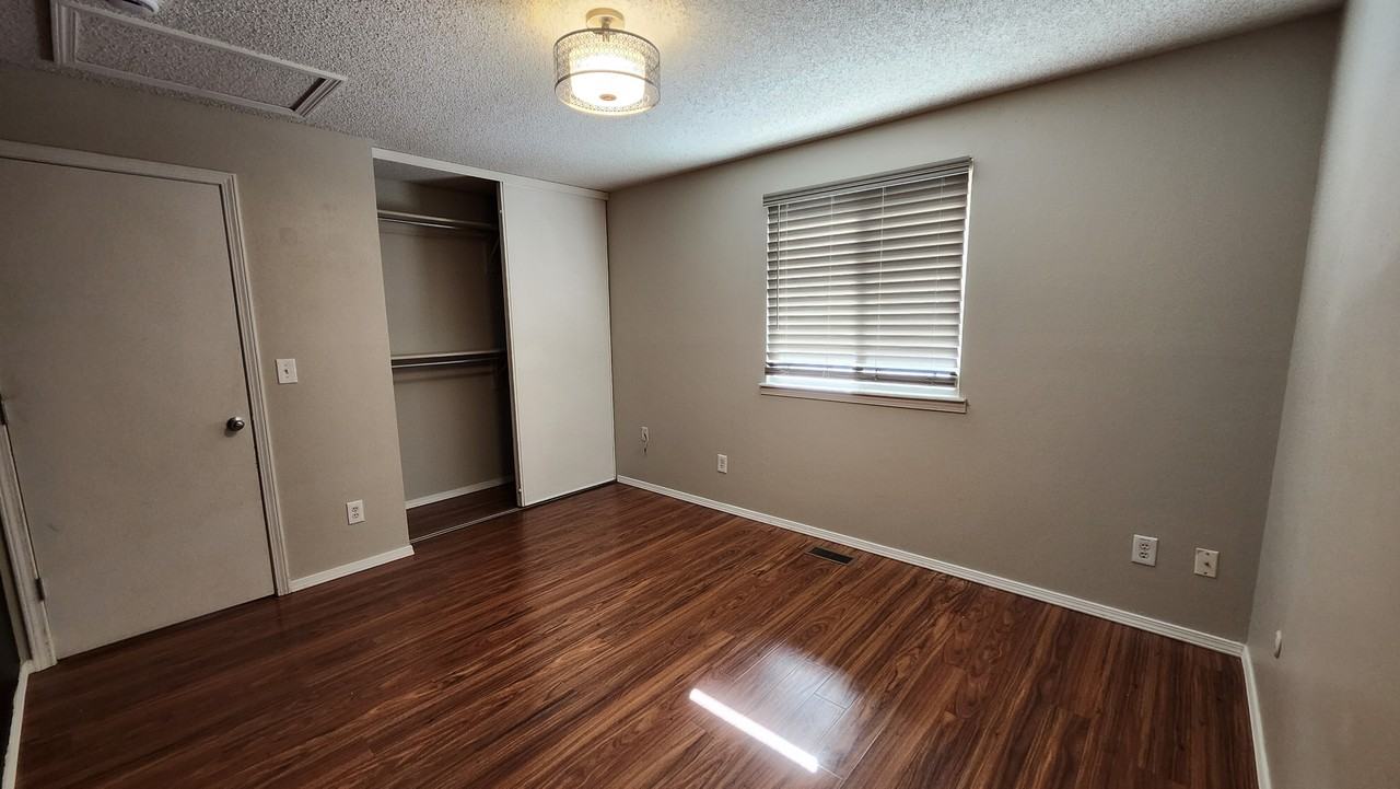 19598 E Purdue Pl #1 - Photo 4 of 11