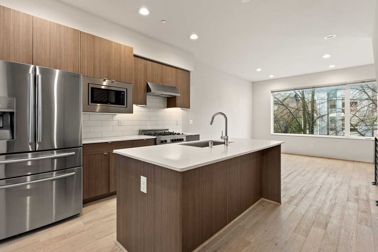 3830 California Ave Sw - Photo 6 of 18