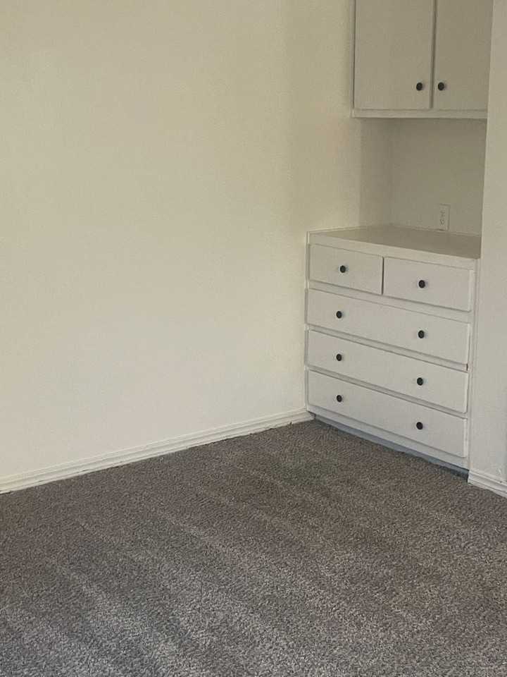 5116 S Delaware Pl #2 - Photo 5 of 6