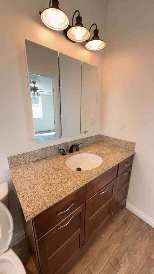 15971 Mission St - Photo 5 of 22