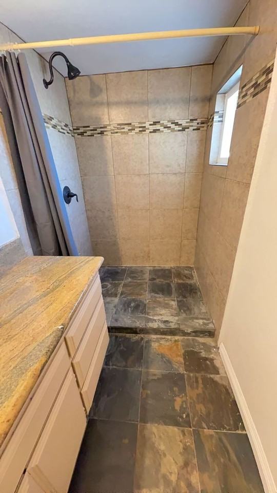 15971 Mission St - Photo 7 of 22