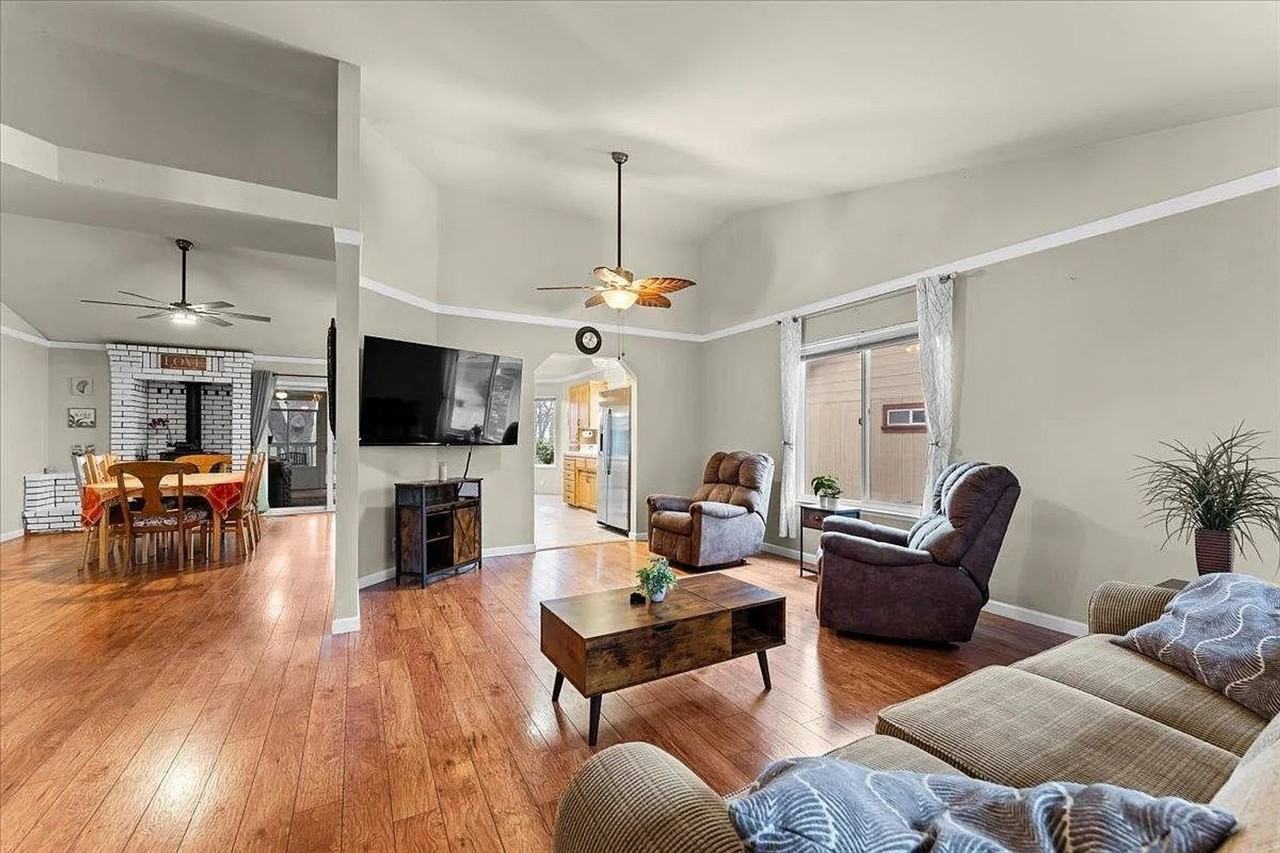 503 Hillcrest Ave - Photo 2 of 22