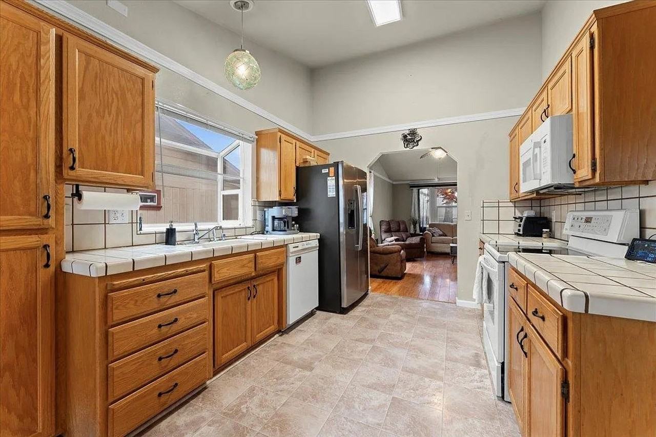 503 Hillcrest Ave - Photo 7 of 22