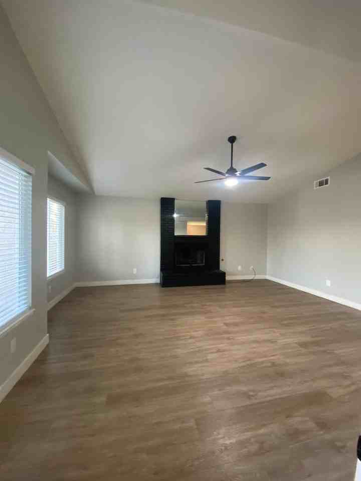 4208 Mattnick Dr - Photo 3 of 35