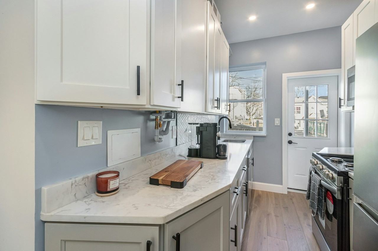 1610 Rosedale Street NE - Photo 3 of 9