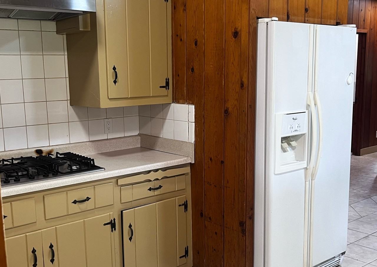 2020 Euclid Avenue - Photo 4 of 46