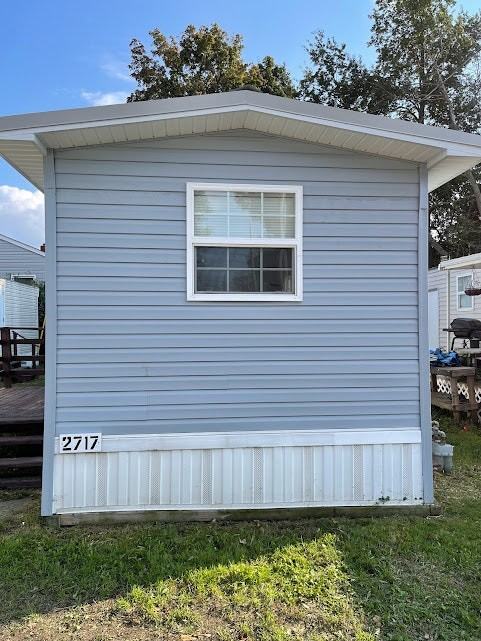 2717 Everett Drive - Photo 3 of 15