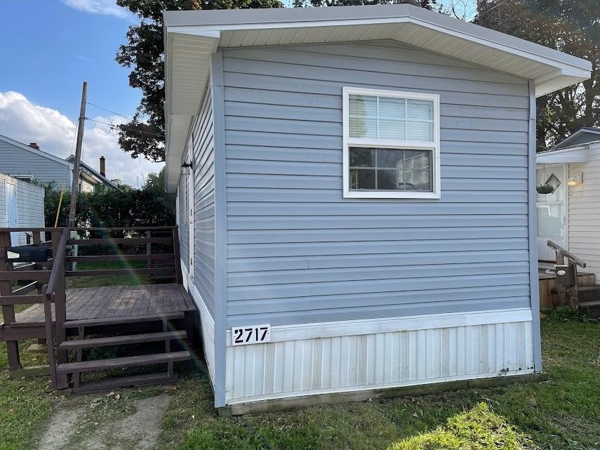 2717 Everett Drive - Photo 4 of 15