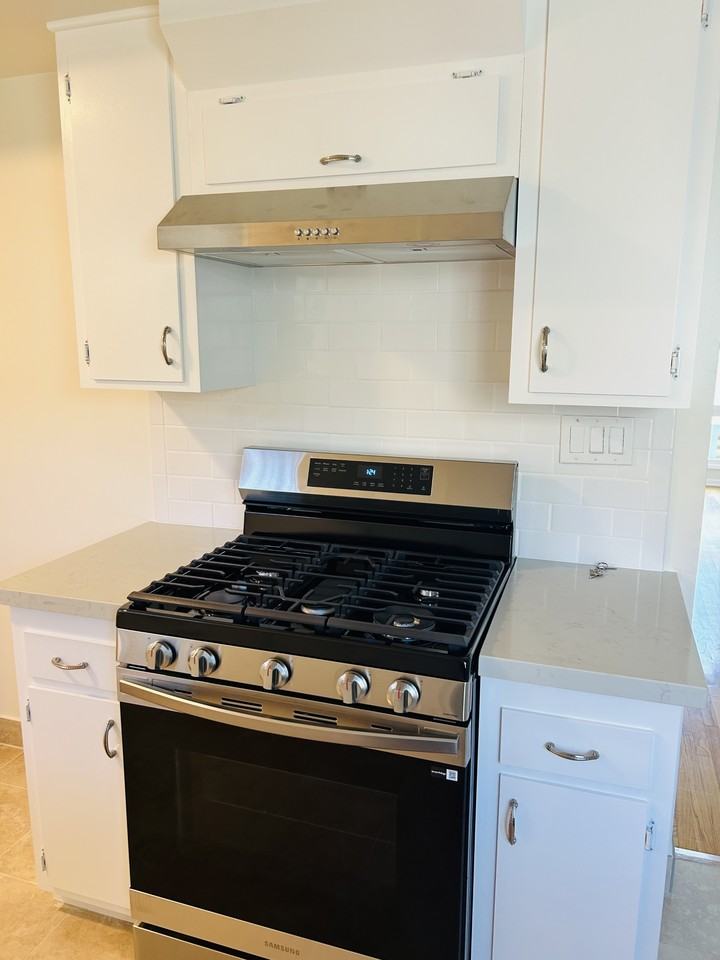 440 Mission Street - Photo 5 of 15