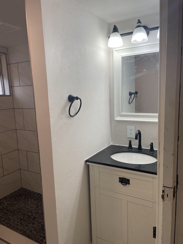 8280 West Madison Street - Photo 5 of 11