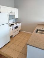 featured image of 206 Farmington Ave