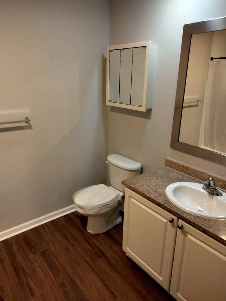 206-210 Farmington Avenue - Photo 4 of 50
