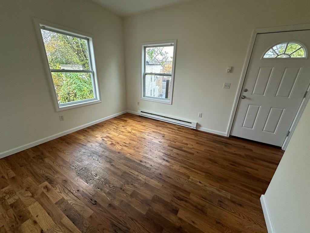 18 Hazel Street - Photo 3 of 8