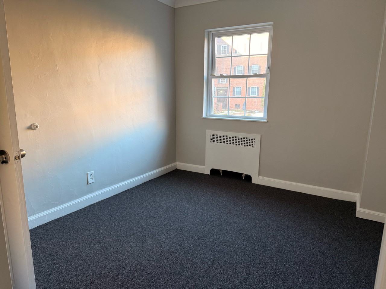 35-41 Niles Street - Photo 4 of 50