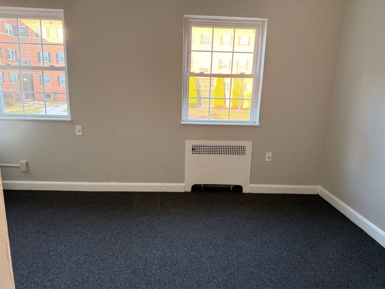 35-41 Niles Street - Photo 5 of 50