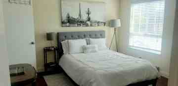 featured image of 7411 Rainbow Dr