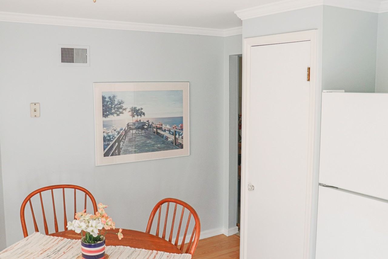 Milwaukee 416 N 92nd - Photo 2 of 16