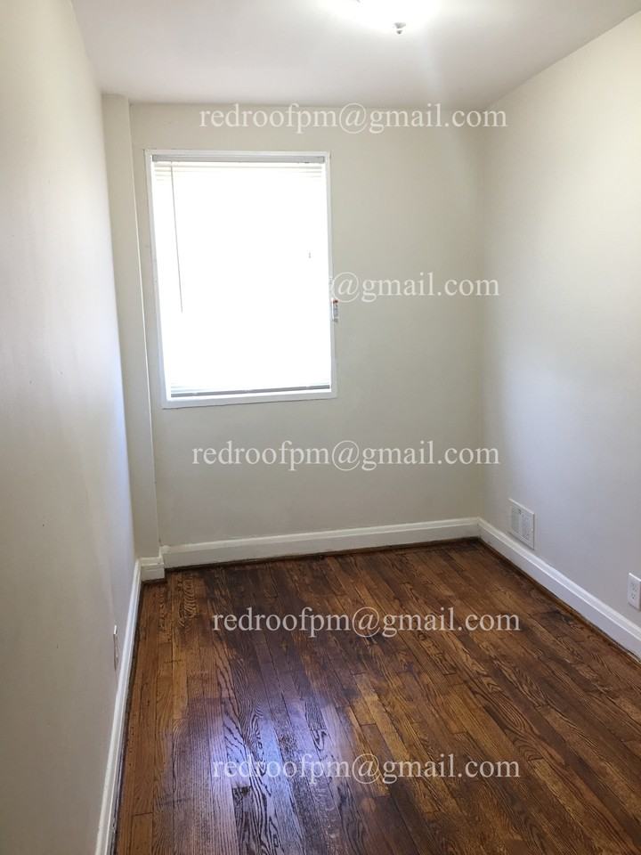 1216 N Augusta Ave #1 - Photo 6 of 10