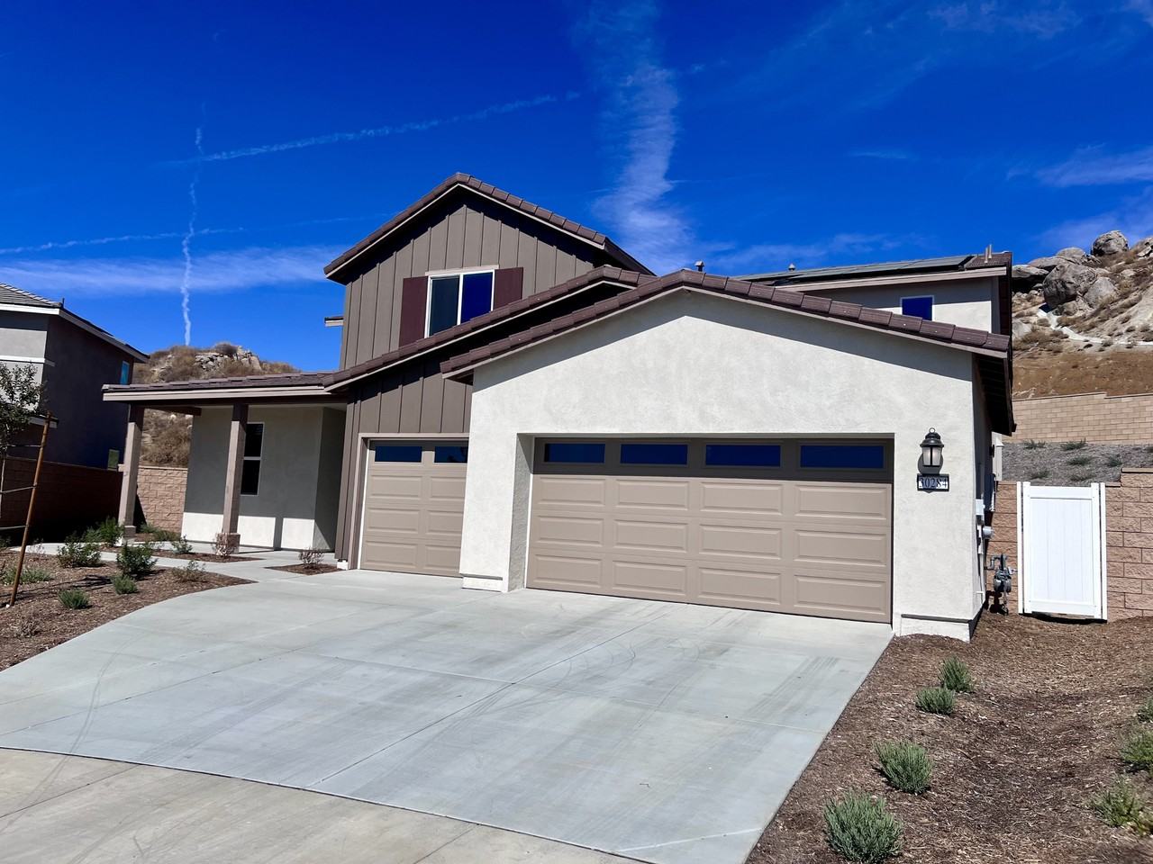 30284 Truckee Cir #A - Photo 3 of 26