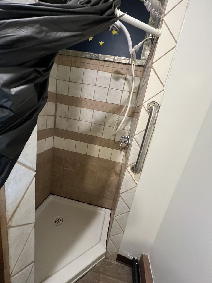 608 Fourth Ave #1 - Photo 4 of 13