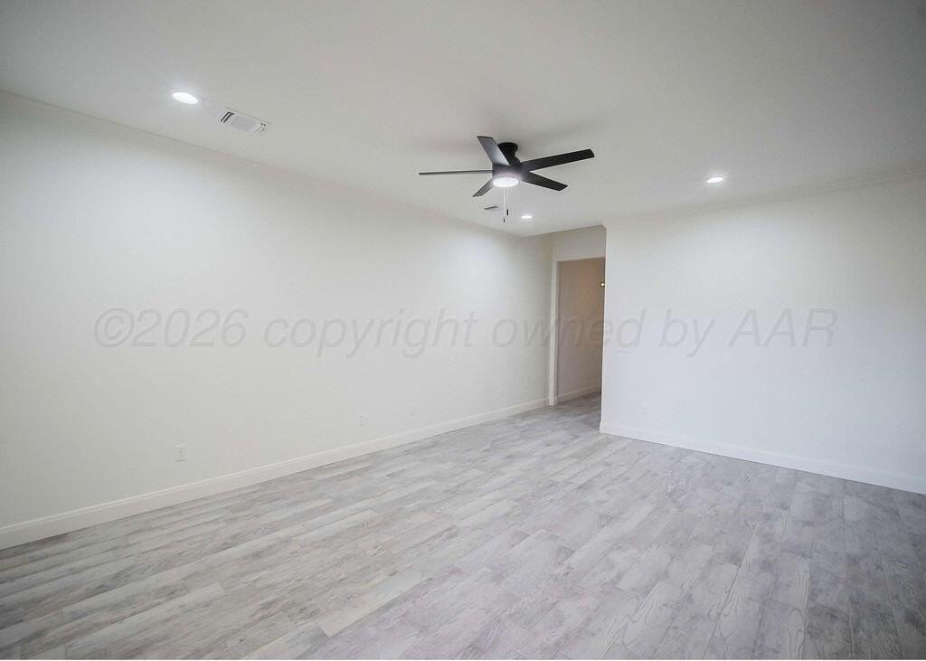 2810 Conner Dr - Photo 7 of 31