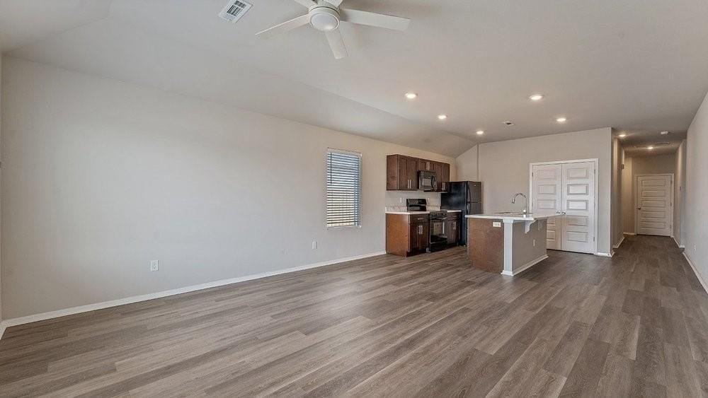 2525 E Fox Meadow St - Photo 5 of 16