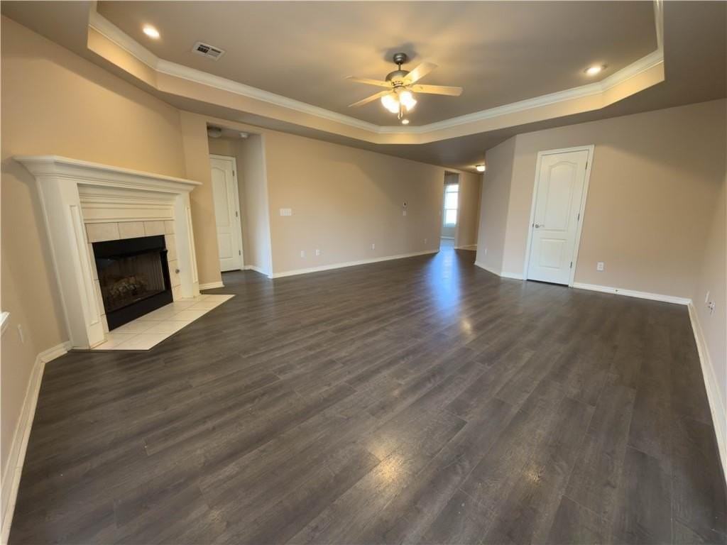 3706 Sw Hansom Loop - Photo 3 of 12