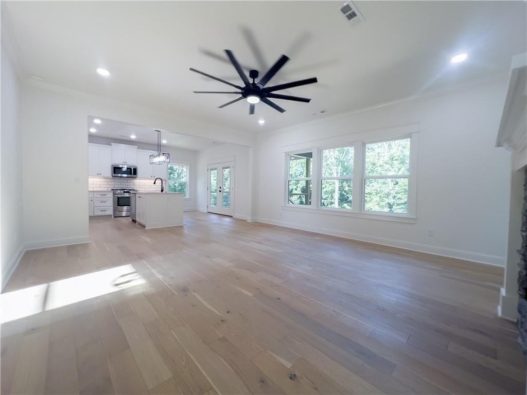 8 Rearsby Ln - Photo 2 of 23